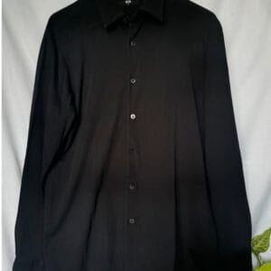 Indya Classic Black Button-down Shirt — Minimal Vintage